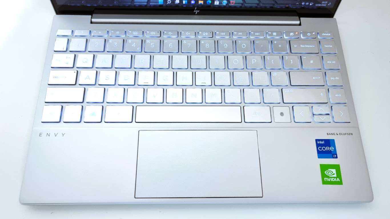 HP ENVY 13 Ultrabook | i7-1165G7, MX450 GPU, Touchscreen