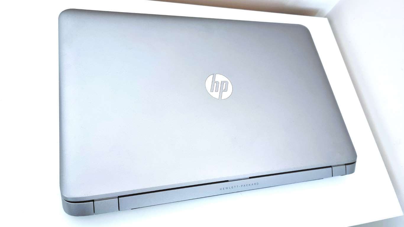 HP ENVY 17 大画面ゲーミングノート i7 16GB GeForce HP Envy 17 Gaming Laptop - Intel i7, 4GB GPU, 16GB RAM
