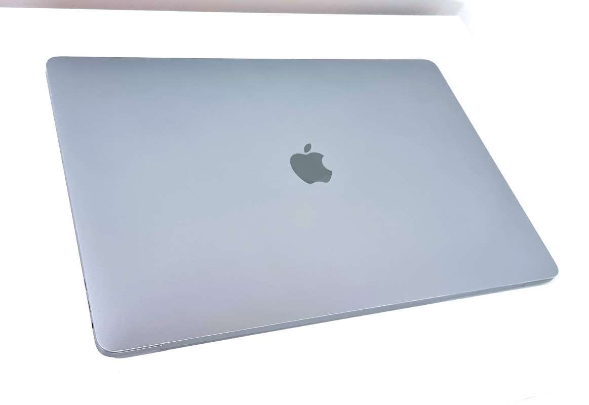 Apple MacBook Pro 15 A1990 | i7 CPU, 16GB, Touch Bar